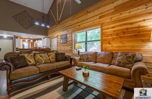 Table Rock Condo | Condo ∙ 3 bedrooms ∙ 10 guests