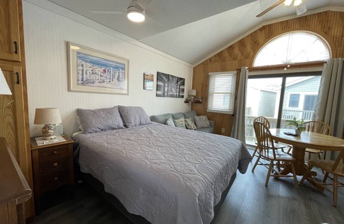 Hatteras Condo | Condo ∙ 3 guests