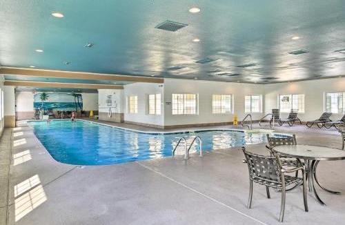 Table Rock Apartment | Condo with Pool Access 3 Mi to Branson Strip!