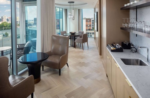 Music Row Hotel | Conrad Nashville