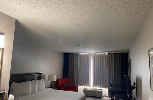 I-435 West KC-KS Hotel | Country Inn & Suites