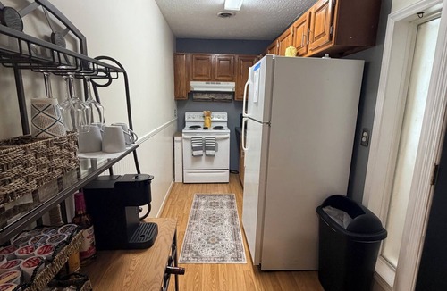 Kingsport Apartment | Cozy 1-bedroom apartment in pleasant Kingsport with AC