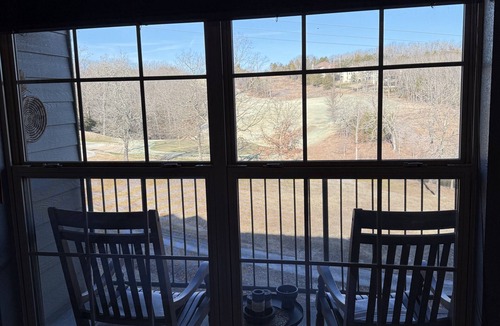 Branson West Condo | Cozy, 1-bedroom Branson Condo in the exclusive Stonebridge gated Community