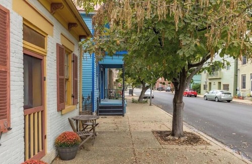 Lake Forest Estates Cottage | Cozy 2-bedroom cottage in charming Ste. Genevieve