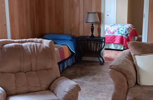 Engelhard House | Cozy 2 bedroom home for hunting or fishing in Hyde County, North Carolina