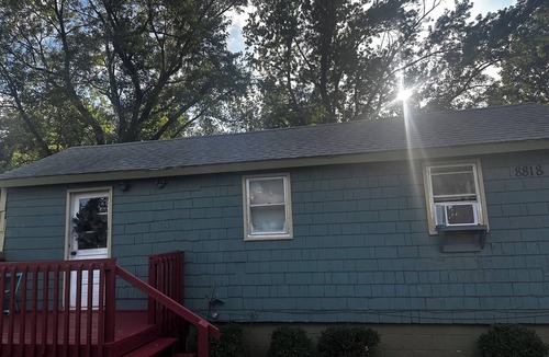 South Kansas City House | Cozy 2-bedroom house situated on 12 acres in Kansas City, Missouri
