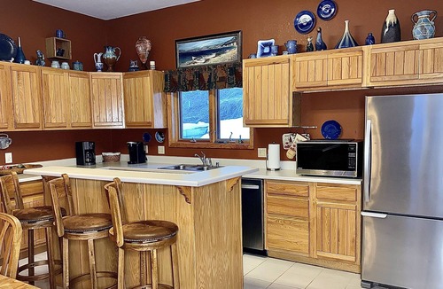 Red River Condo | Cozy 3 Bedroom Condo Red River, NM COTTONWOOD#1