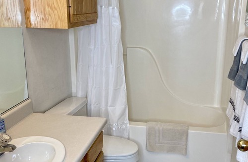 Red River Condo | Cozy 3 Bedroom Condo Red River, NM COTTONWOOD#1