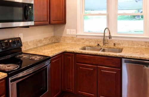 Lansing House | Cozy 3-bedroom home, family friendly