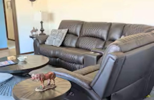 Bel Aire House | Cozy 3-bedroom house in a quiet neighborhood. Near Wichita State University.