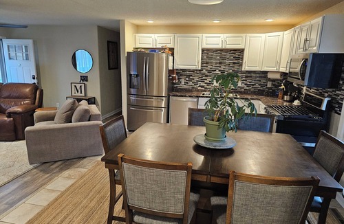 Gashland House | Cozy 4-bedroom Ranch with Easy Highway Access