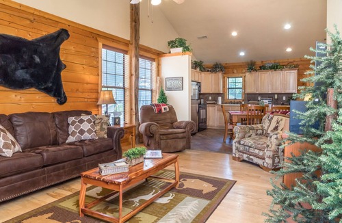 Branson Theater District Cabin | Cozy Cabin 2 - A Great Holiday Family Place - Come Play and Stay!