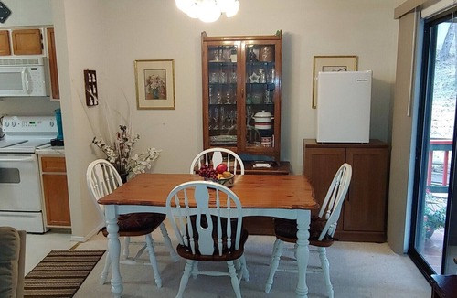 Ruidoso Cabin | Cozy cabin among tall pines. Great location, pet friendly, wild life abundant.