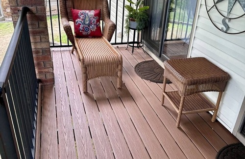 Table Rock Condo | Cozy Condo with Lake View and Golf. Short walk and quicker drive to amenities!