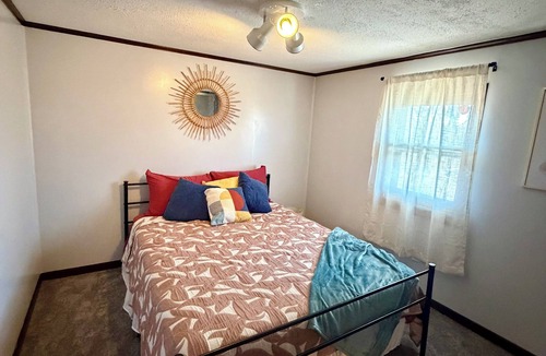 Grantville House | Cozy Country Home- Open Skies and Farmland view