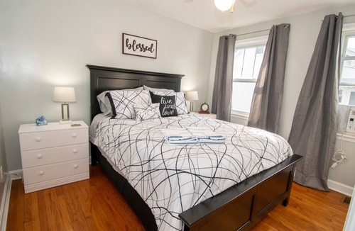 Norwood House | Cozy duplex- less than 15 minutes to downtown Cincinnati