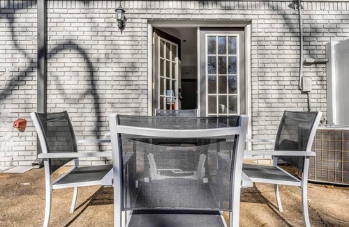 Oxford Condo | Cozy Loft