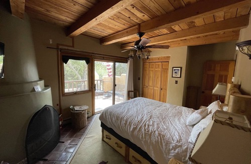 Arroyo Seco Condo | Cozy Mountain Retreat w/Chef's Kitchen