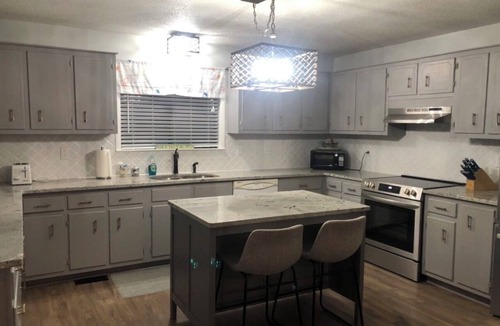 Dayton House | Cozy River House, Beautiful River Views, Community Boat Ramp, and Kayaks