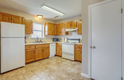 Poplar Bluff Apartment | Cozy Stay Near Downtown & Lake Wappapello