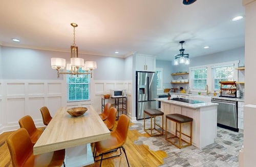 Thompson's Station Cottage | Cozy Stone Cottage Nestled Between Springhill and Franklin TN