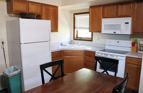 Cheyenne County Apartment | Cozy Two-Bedroom Apartment at Sullivan Hills/Private Pond & 640 Acres to Explore