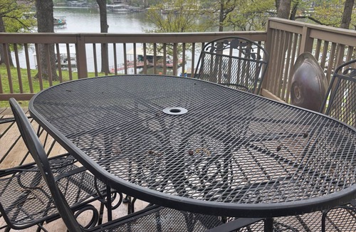 Osage Beach Cottage | Cozy wooded 2-bedroom cottage on the lake in Osage Beach