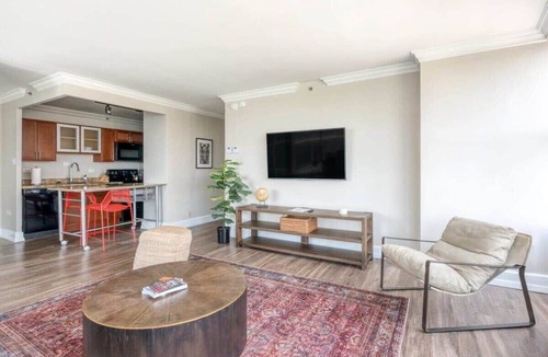 Old Louisville Apartment | CozySuites 800 Tower 1BR w/gym! 22