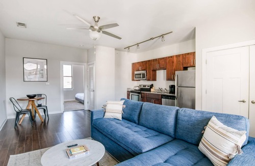 Hillsboro Village Apartment | CozySuites Music Row Chic 1BR in Nashville! 42