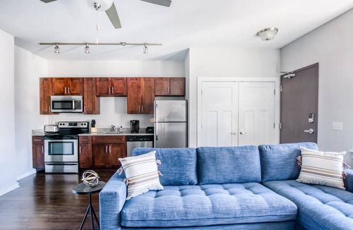 Hillsboro Village Apartment | CozySuites Music Row Chic 1BR in Nashville! 27
