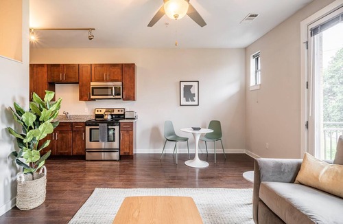 Music Row Apartment | CozySuites MusicRow Astonishing SDO Nashville 22