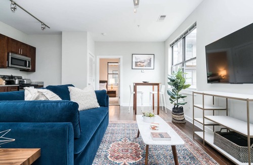 Hillsboro Village Apartment | CozySuites MusicRow Spacious 1BR in Nashville! 45
