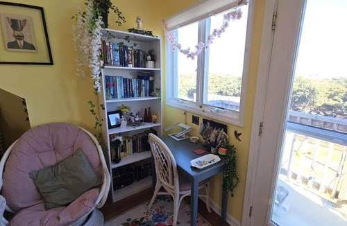 Ocracoke Condo | CR48: Never Neverland: A Dog-Friendly Eclectic Condo