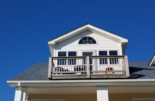 Ocracoke Condo | CR48: Never Neverland: A Dog-Friendly Eclectic Condo