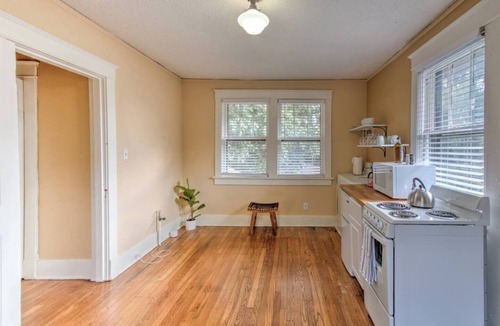 Cooper-Young Historic District House | Craftsman Guest Suite | Heart of Cooper-Young