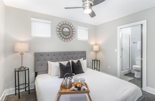 Hadley - Washington House | Cypress - Private Rooftop Patio - Mins to Broadway