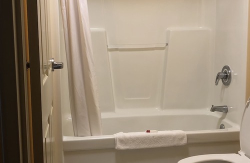 Franklin Hotel | Days Inn by Wyndham Franklin