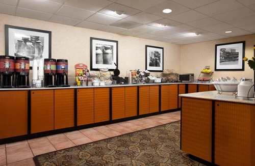 Albuquerque Hotel | Days Inn & Suites by Wyndham Albuquerque North