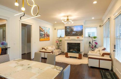 Prospect House | Delphinium Haus