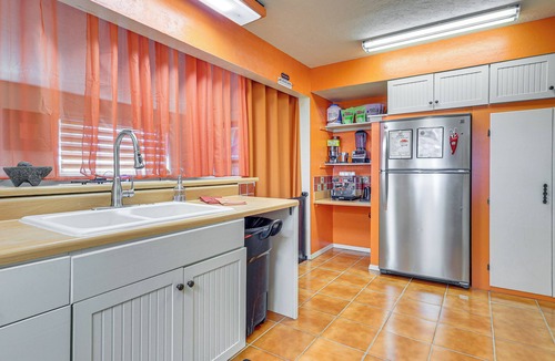 Columbus House | Desert Hideaway w/Patio Lounge in Columbus!