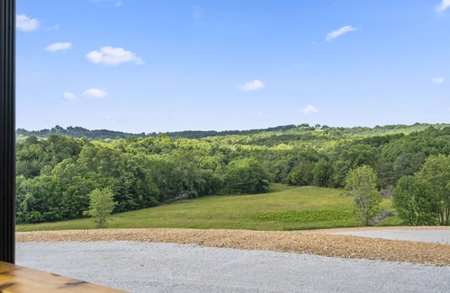 Reeds Spring House | Discounted rates for fall! Table Rock views! 6Bdm