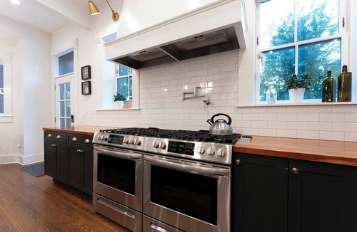 Old Louisville House | Distiller’s Reserve - Luxury 3-story 1895 Historic Home - Old Louisville