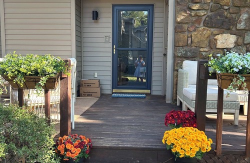 South Tulsa Condo | Dogwood Cliff Cozy 2-bedroom condo in the amazing Coves gated community