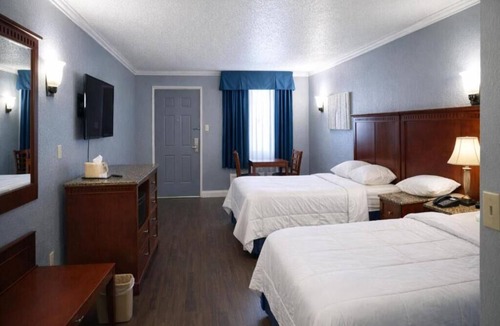 Antioch Hotel | Double Room, two double beds, Non-Smoking
