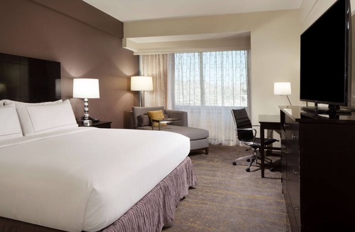Downtown El Paso Hotel | DoubleTree by Hilton El Paso Downtown