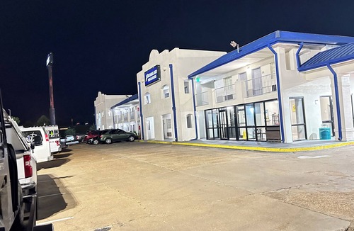 Senatobia Hotel | Dreamland Inn and Suites