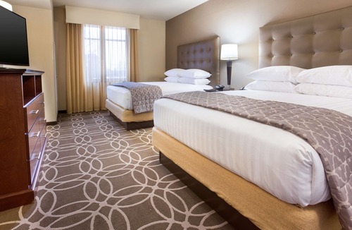 Buechel Hotel | Drury Inn & Suites Louisville North
