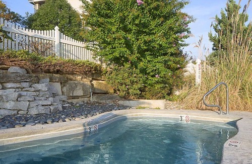 Big Cedars Condo | Easy Access to Dogwood Canyon in this great resort Studio Apt