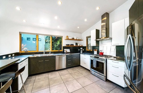 Durango House | Eco-Friendly - Walk to River/Mountain Trails - Near Downtown - King Beds - AC