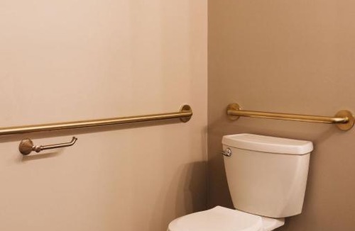 Tyler Park House | Edenside Suite at The Bellwether Hotel
